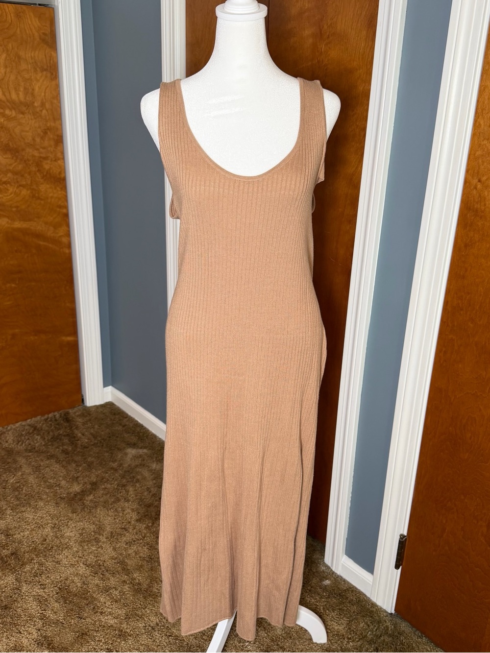 Modern Citizen Ribbed Tank Maxi Dress in Camel. Size medium.